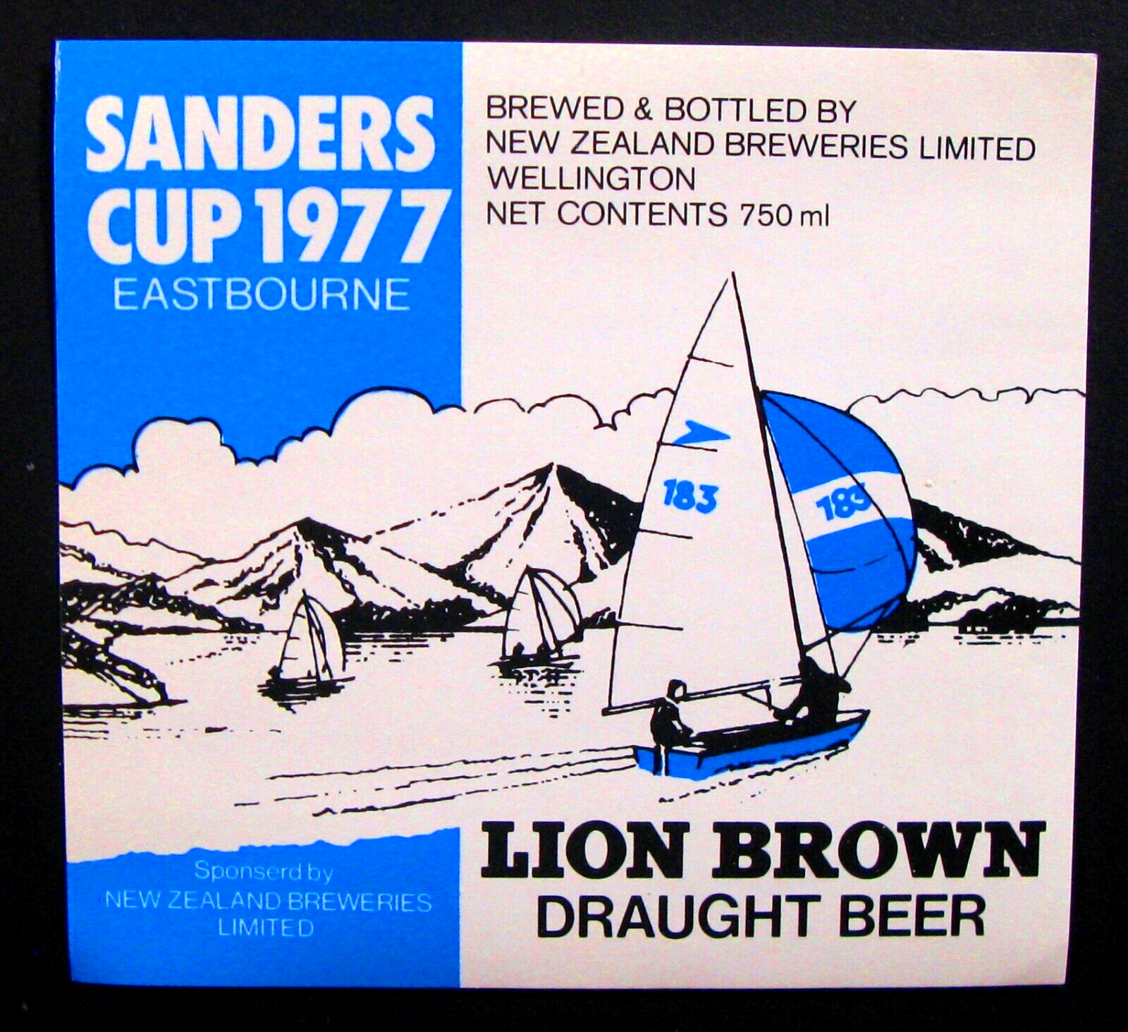 New Zealand Breweries LION BROWN  beer label NEW ZEALAND 750ml  Sanders Cup \'77