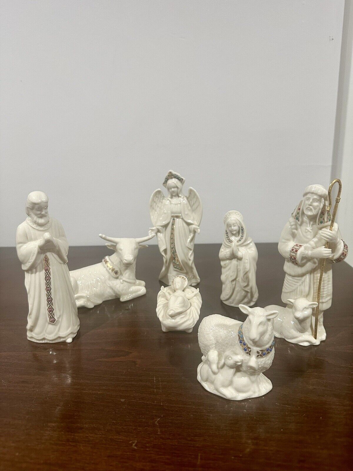 LENOX CHINA JEWELS Collection Nativity Set 7 Pieces.