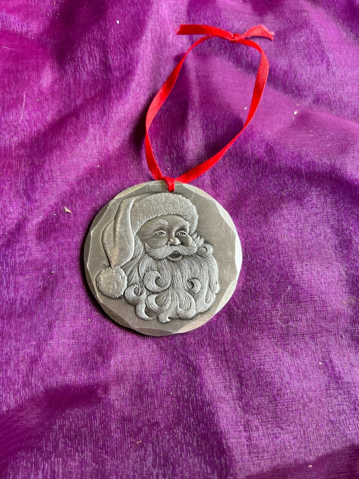 Wendell August Forge ornament 1991 Santa Claus Face
