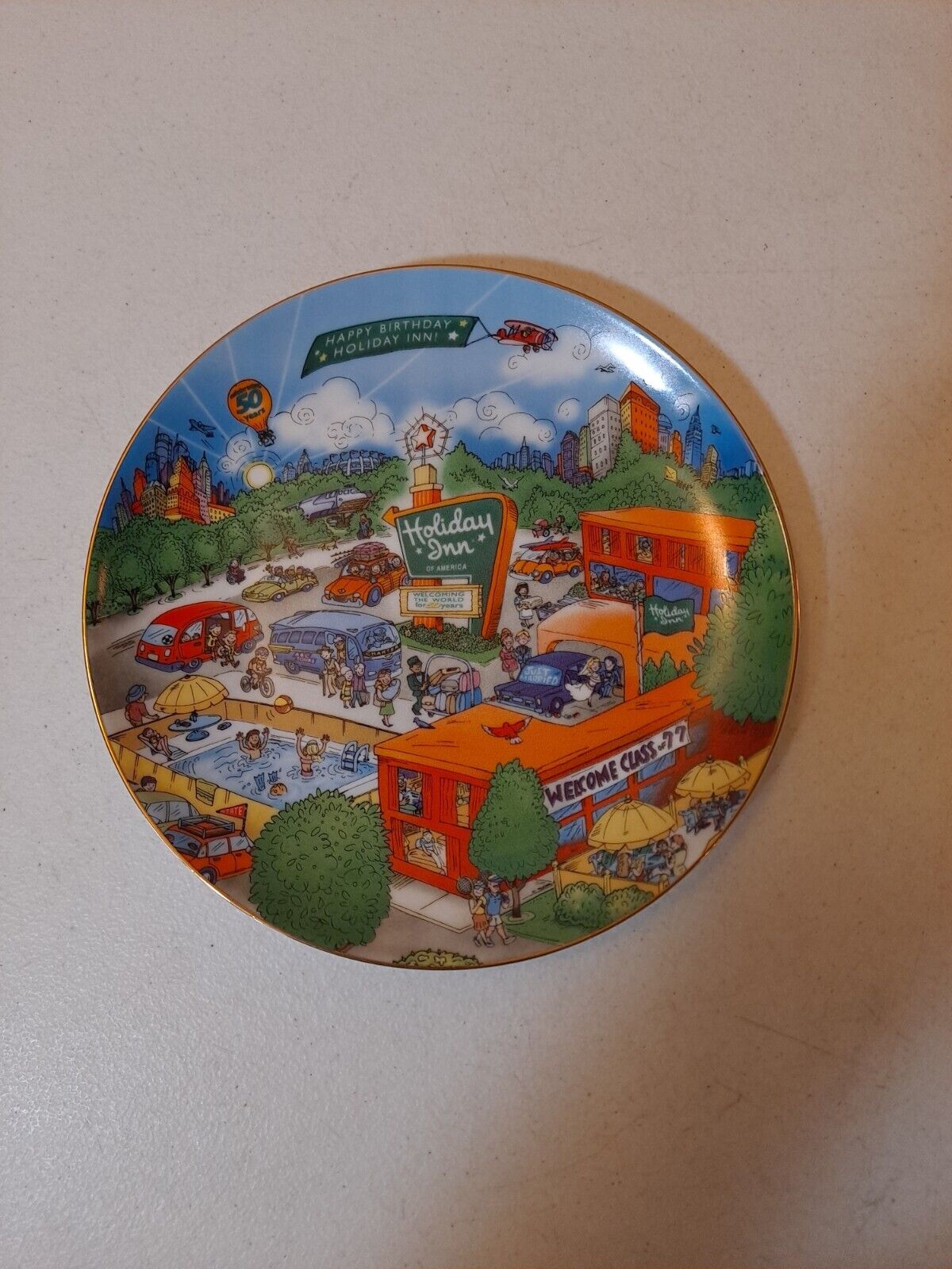 Vintage Holiday Inn Limited Edition Commemorative Plate 2002 Advertising