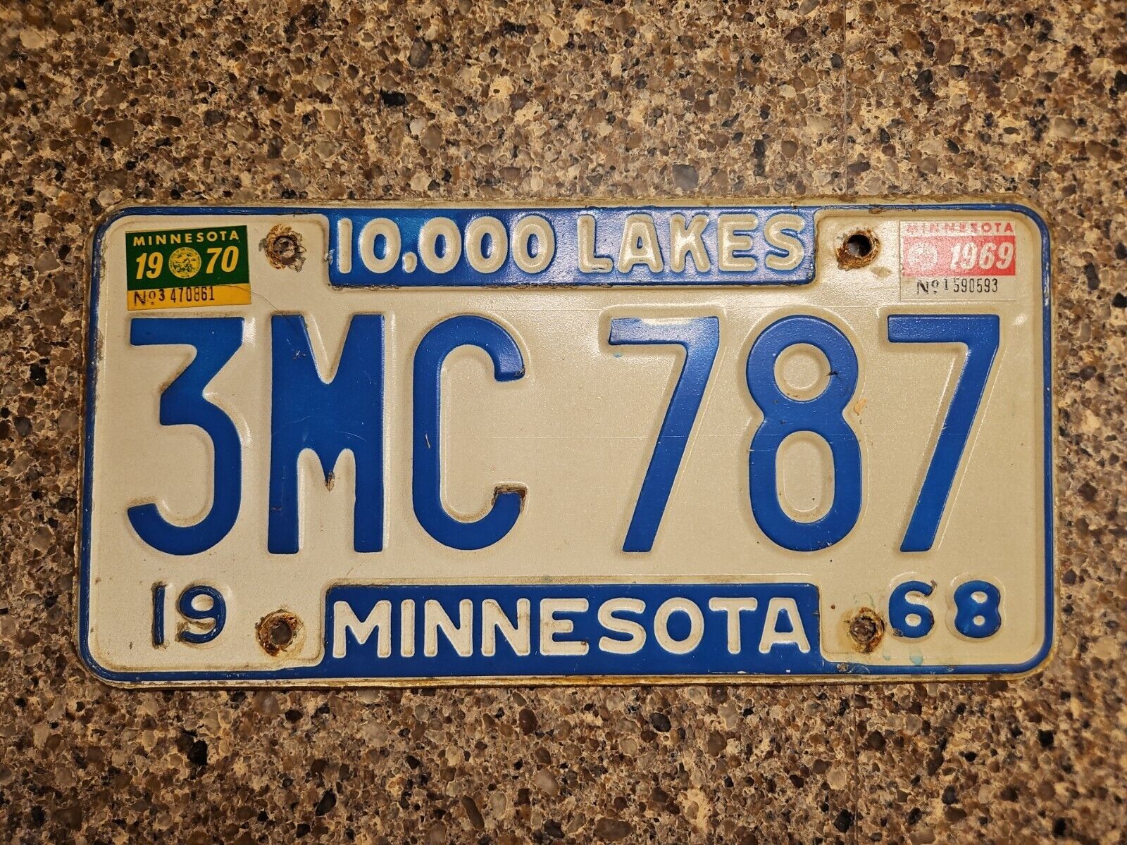 1968 Minnesota license plate with 1969, 1970 Tag Tab *3MC 787*