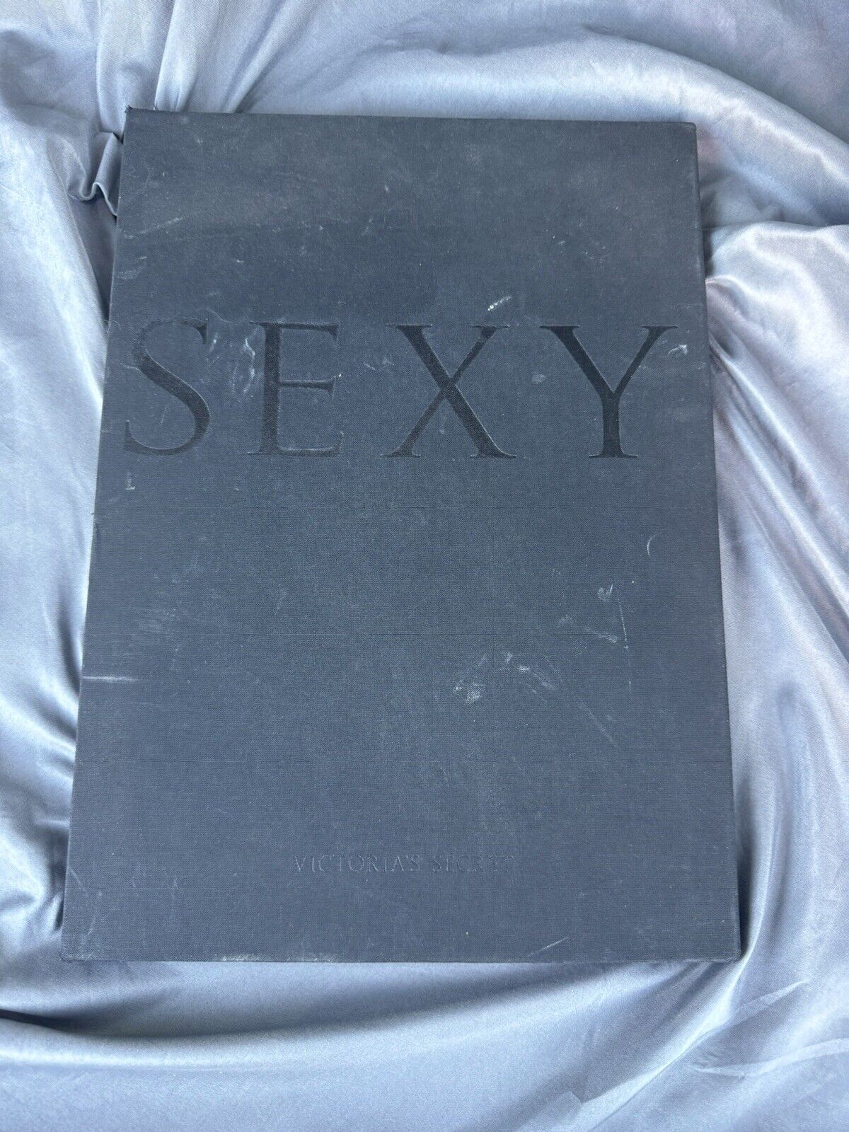 SEXY : Victoria’s Secret 2002 Large Photo Book Famous Models First Edition Rare