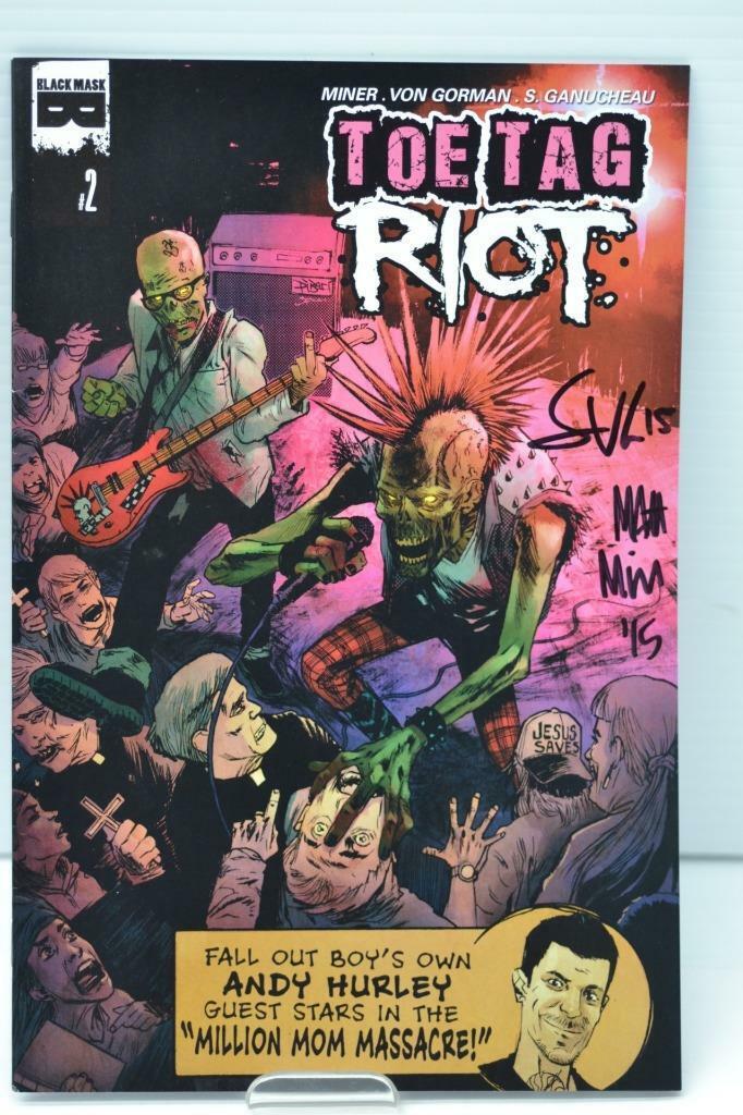 Autographed Toe Tag Riot #2 Black Mask Publishing 2014 In Plastic Sleeve {B33}