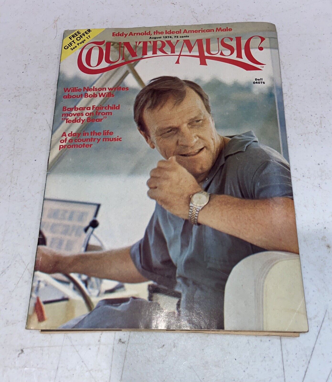 AUG 1974 COUNTRY MUSIC magazine WILLIE NELSON