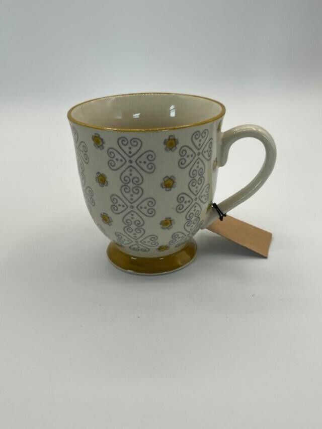 NEW Creative Co-Op 12 Oz. Stoneware Tea Cup With Tea Bag Holder Gold Color Trim