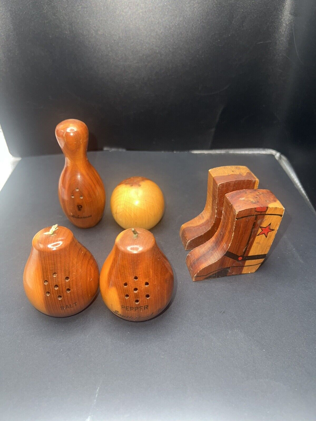 Lot Of 3 Sets Of Wooden S&P Shakers-all Have Stoppers