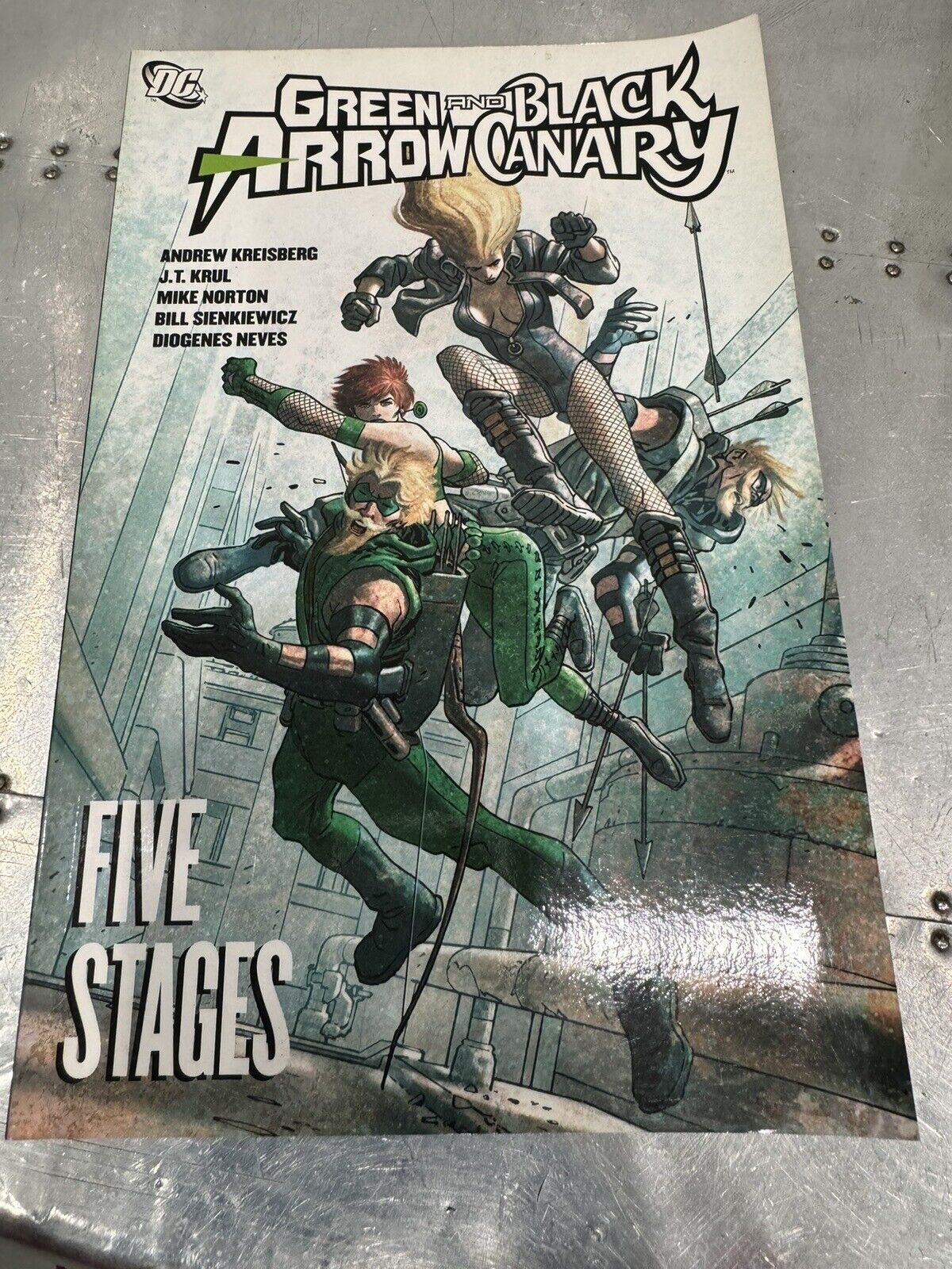 GREEN ARROW/BLACK CANARY, VOL. 6: FIVE STAGES By Andrew Kreisberg & J T Krull
