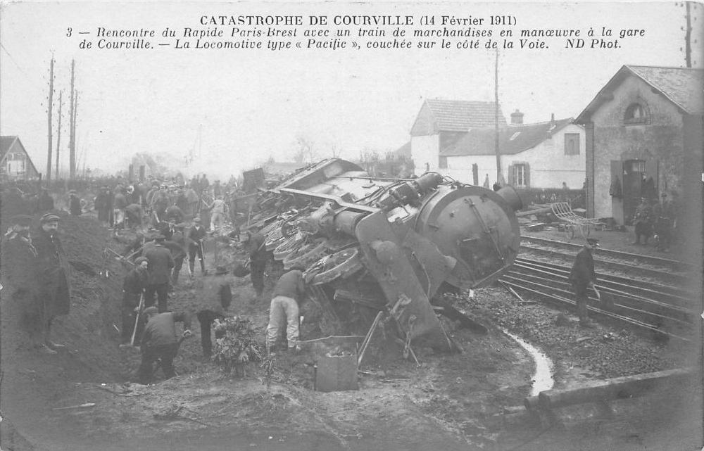 CPA 28 CURVILLE CATASTROPHE 1911 MEETING OF THE RAPID PARIS BREST (CLOSE-UP
