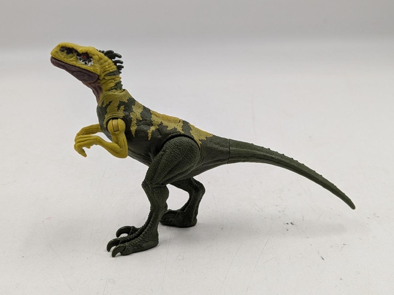 Jurassic World Dino Trackers Strike Attack Atrociraptor Dinosaur