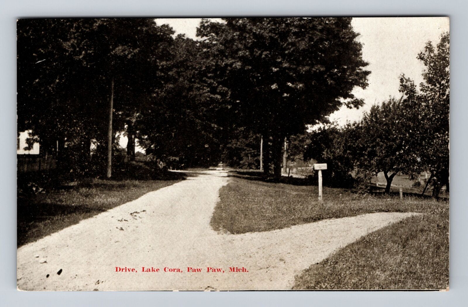 Paw Paw MI-Michigan, Drive, Lake Cora, Antique, Souvenir, Vintage Postcard
