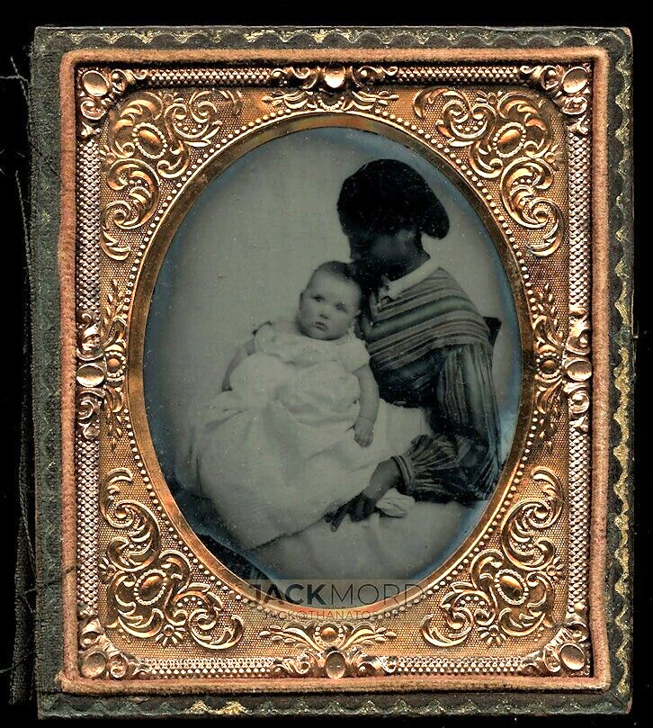 AFRICAN AMERICAN NURSE HOLDING WHITE BABY Pre CIVIL WAR PHOTO RARE Antique South