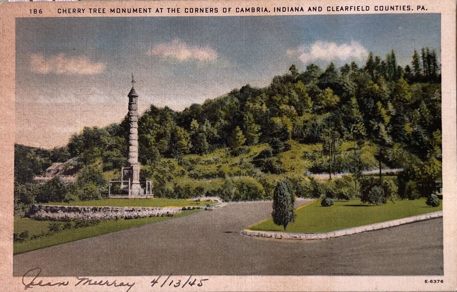 Vintage Linen Postcard Cherry Tree Monument. Q123
