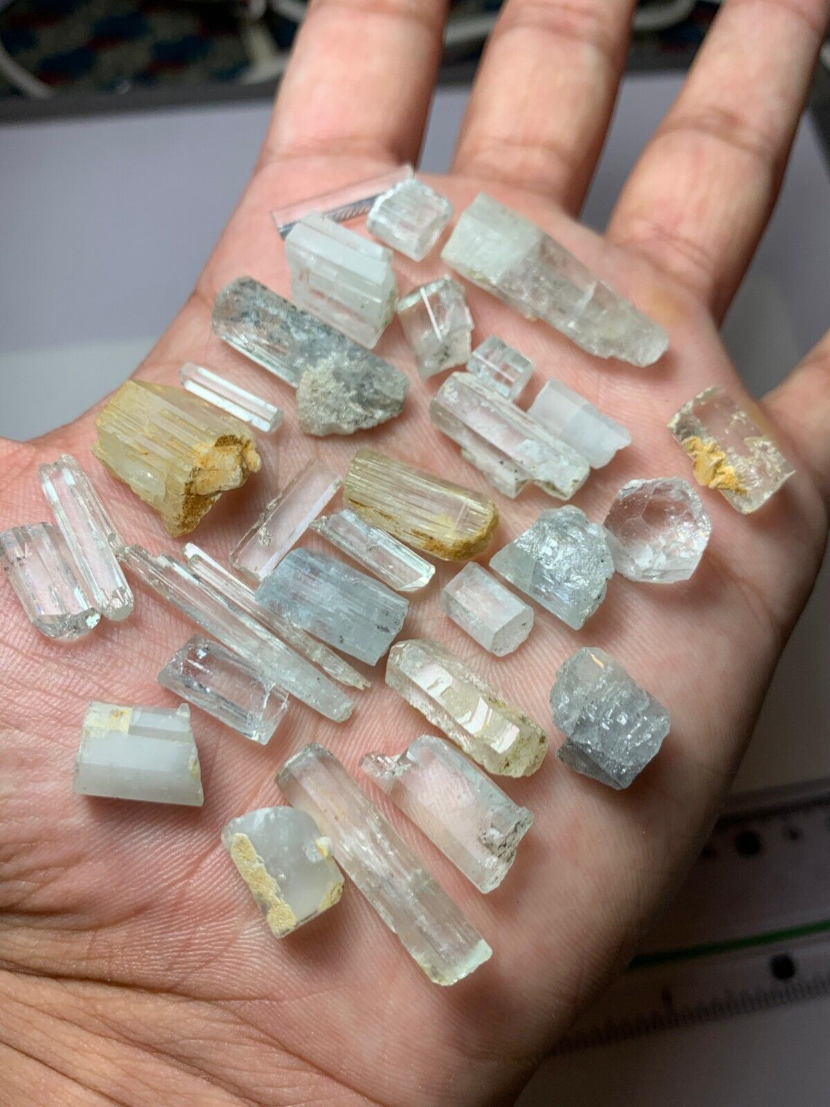 43gram Beautiful Clear Aquamarine Rough Crystals Lot From Skardu, Pakistan 🇵🇰