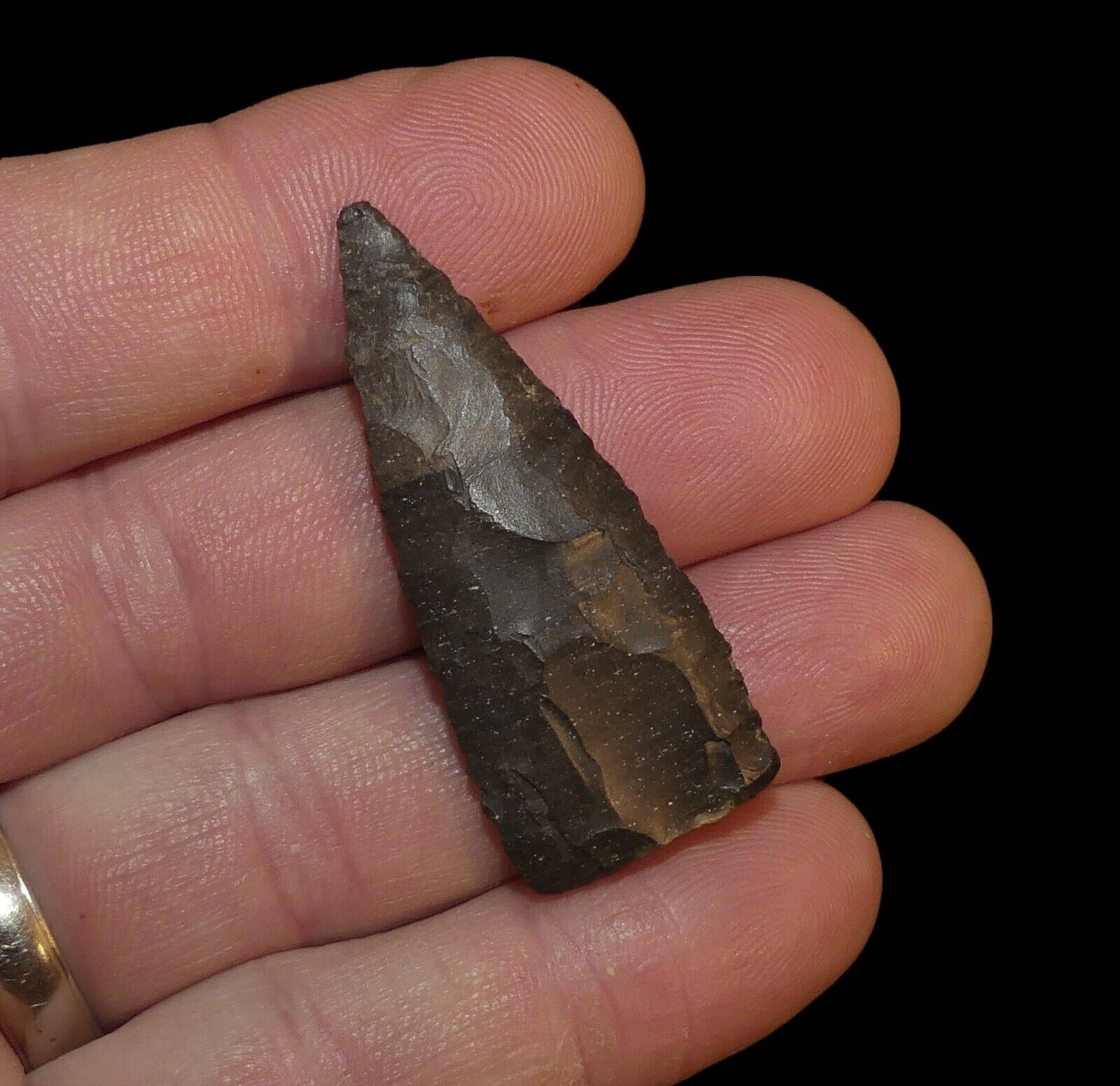 EARLY TRIANGULAR SOUTH TEXAS AUTHENTIC INDIAN ARROWHEAD ARTIFACT COLLECTIBLE