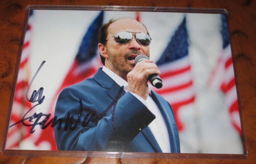 Lee Greenwood singer songwriter signed autographed photo Proud to Be An American
