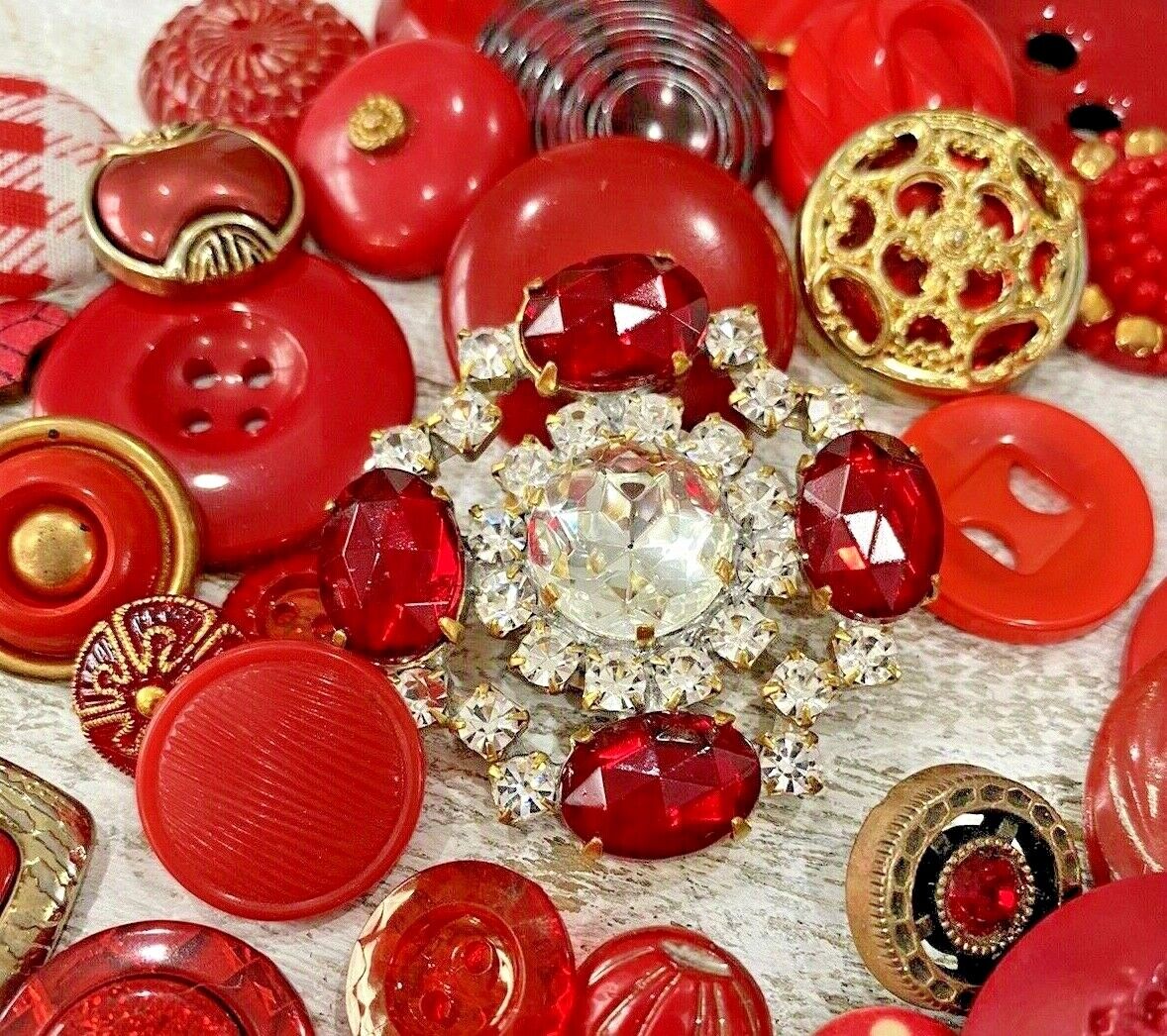 Red Vintage Now Buttons Lot Bridal Boquet Glass Resin Rhinestone Etc Crafts #52