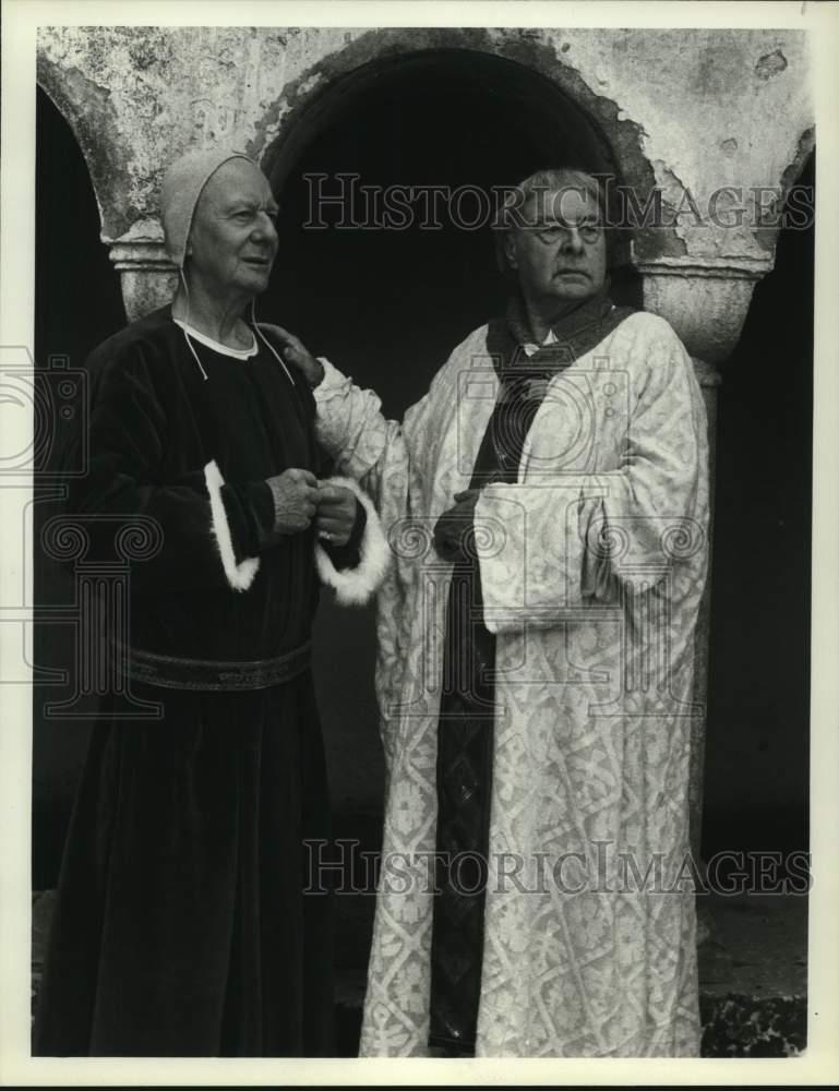 1982 Press Photo Sir John Gielgud, John Houseman in \