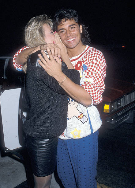 Personality Vanna White and actor Billy Hufsey on December 8,- 1986 Old Photo 7