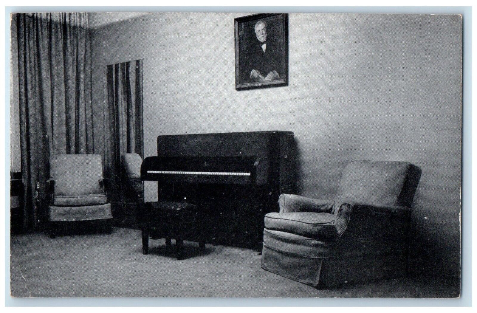 c1920 Green Room Steinway Piano Pre-Concert Hall Carnegie Hall New York Postcard