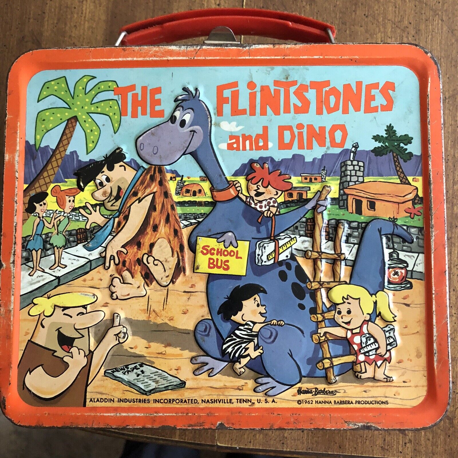1962 Aladdin Industries Metal Flinstone And Dino Lunch Box