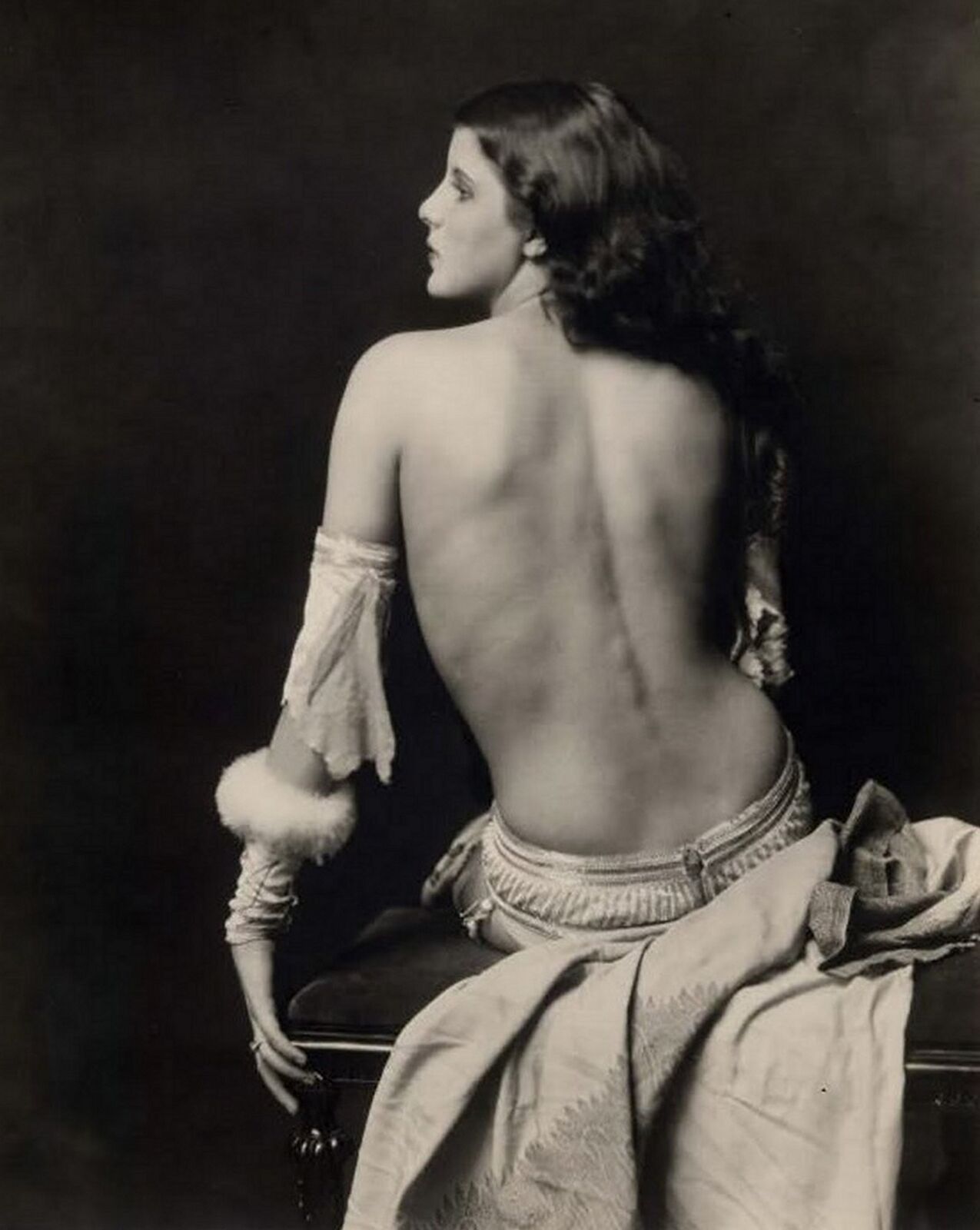 1923 Ziegfeld Girl GRACE MOORE Photo (188-T )