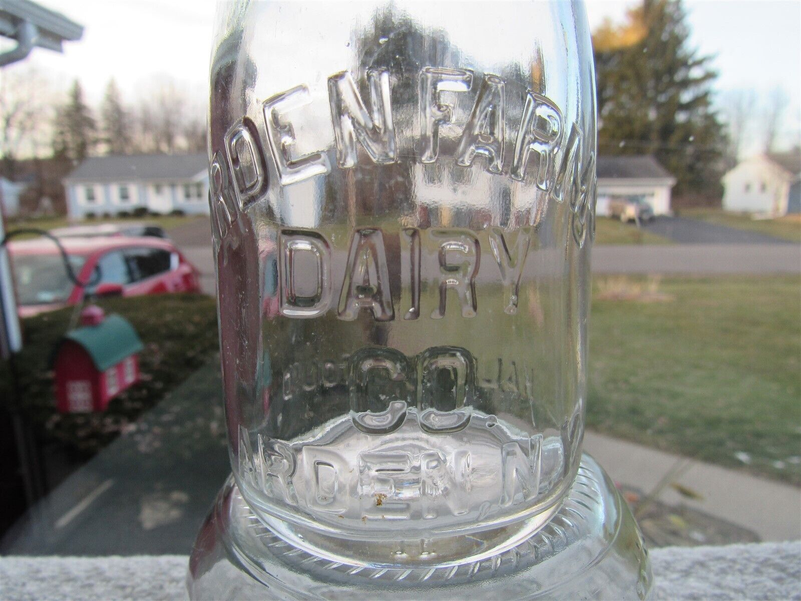 TREHP Milk Bottle Arden Farms Dairy Co Arden NY ORANGE COUNTY 1931