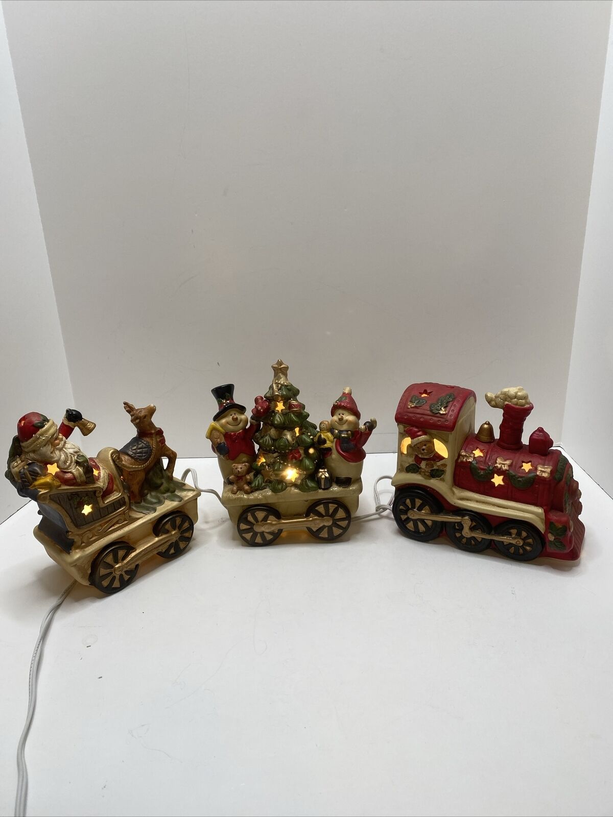 Vintage Opulence 3 Pc Ceramic Christmas Light Up Train 30” Total L Works Great