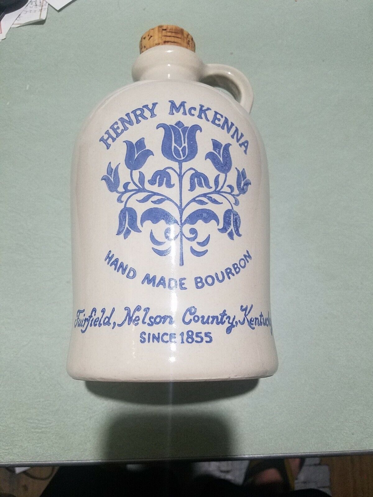 EXCELLENT CONDITION 1964 HENRY McKENNA HAND MADE BOURBON 1/2 Gallon Jug w/ CORK
