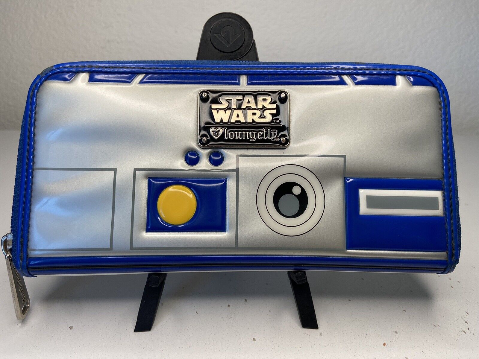 Loungefly x STAR WARS R2D2 Long Wallet - Disney Collaboration F26697