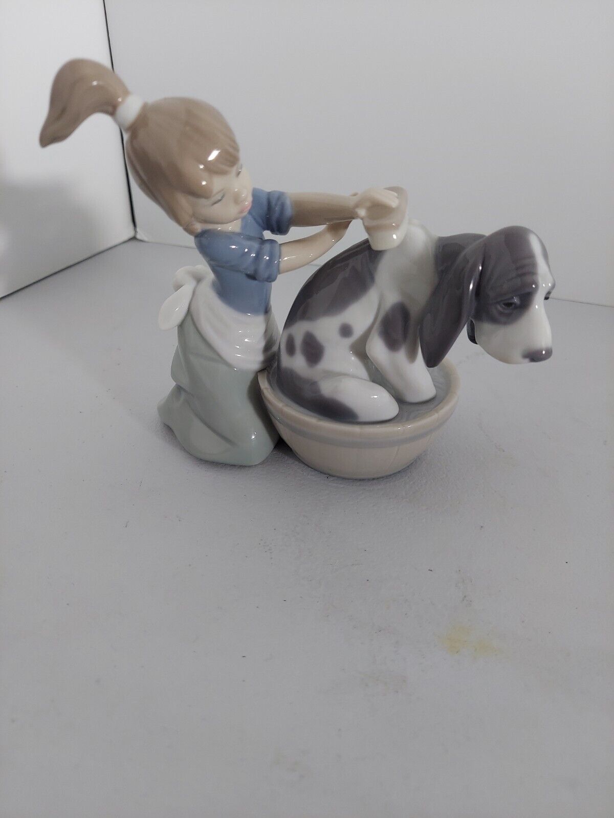 Lladro Figurine Bashful Bather ~5455 ~  Adorable Girl Washing Dog