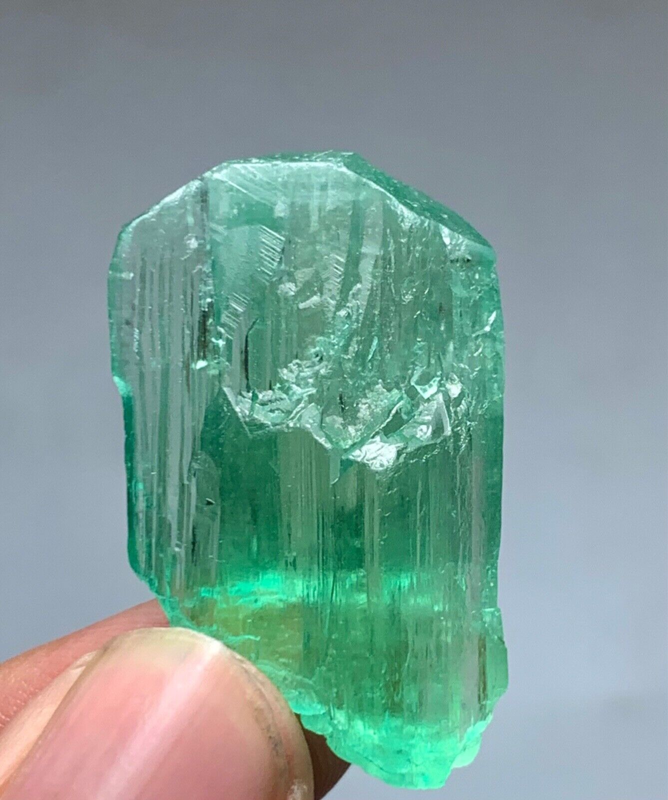 43 Cts Hiddenite Kunzite Crystal From Afghanistan