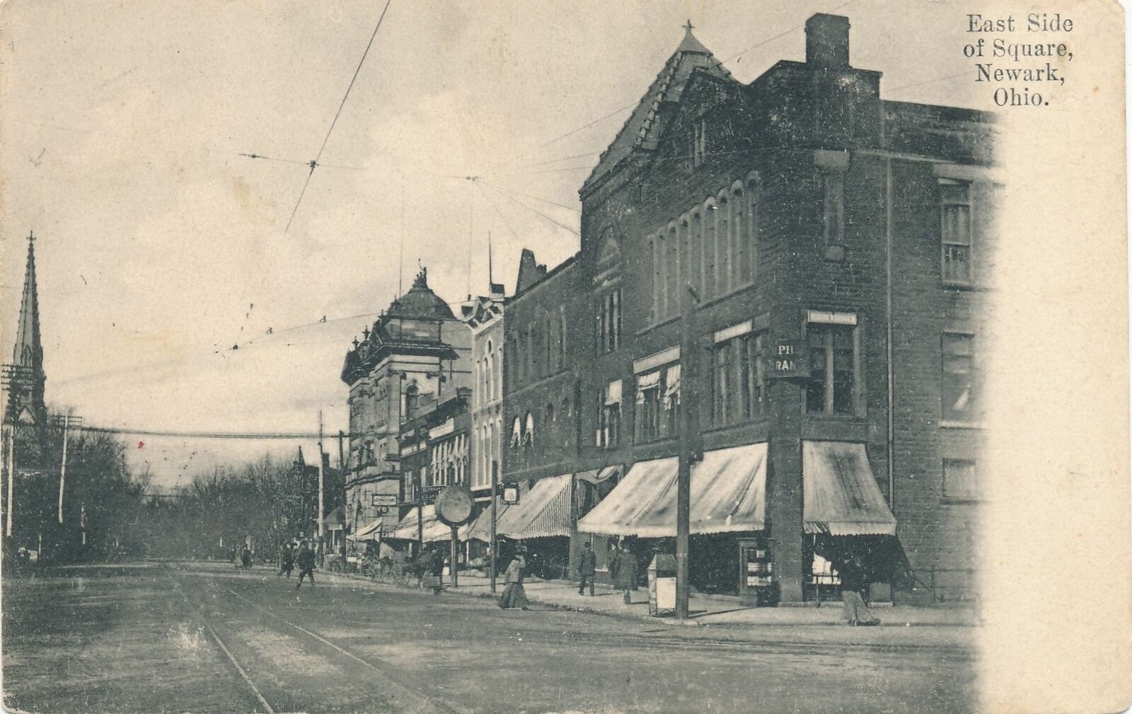 NEWARK OH - East Side of Square - udb - 1907