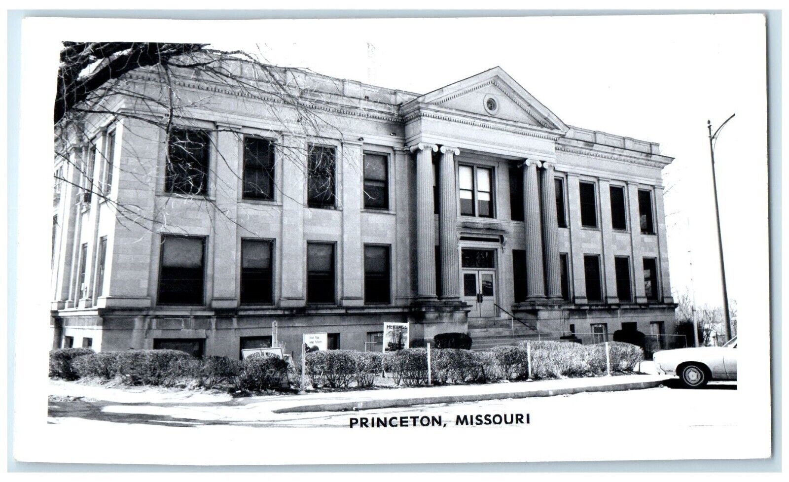 c1950\'s Building Scene Street Car Princeton Missouri MO RPPC Photo Postcard