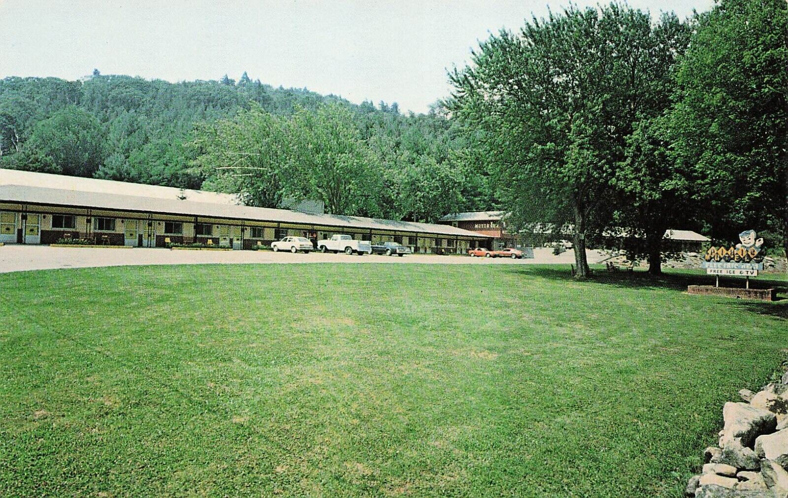 Linville North Carolina NC Pixie Motor Inn Motel Grandfather Mtn Postcard E31