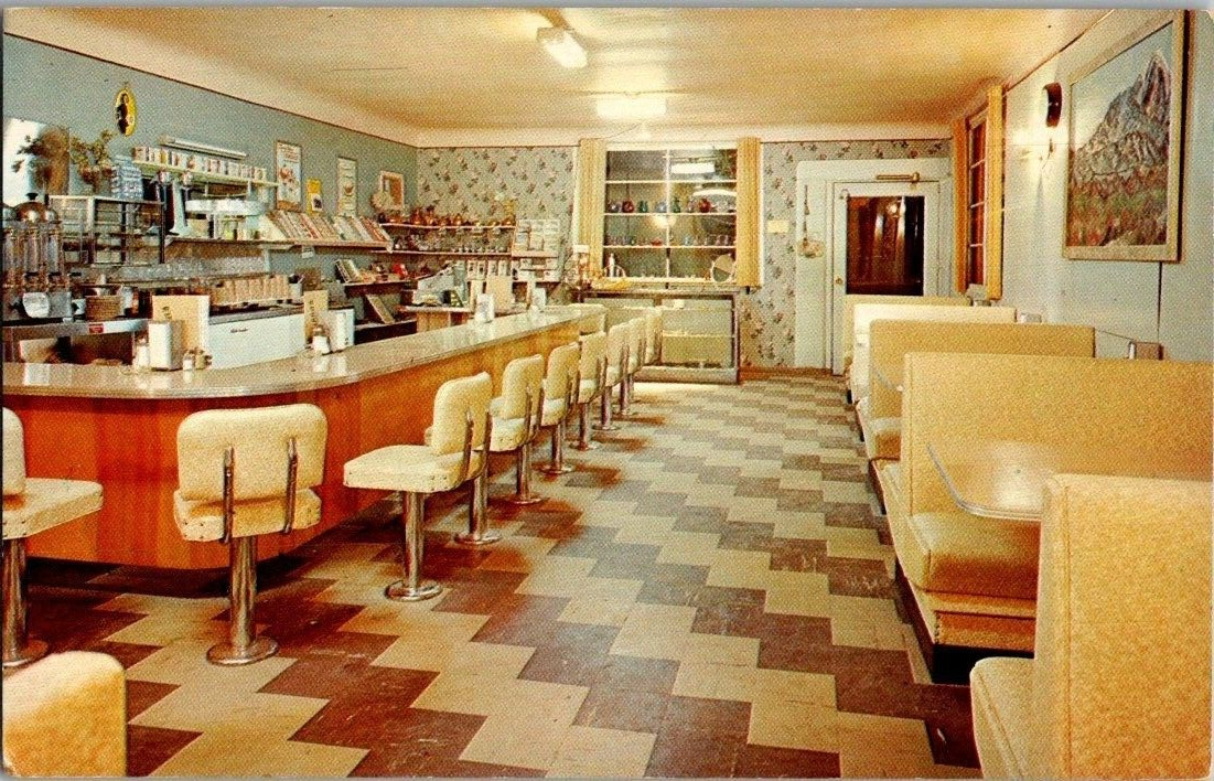 1961. O\'HARRA\'S CAFE. DESERT HOT SPRINGS, CA. POSTCARD V26