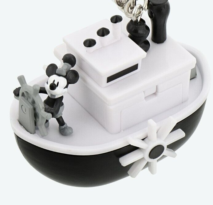 Japan Tokyo Disney Resort 2024 Key Chain Popcorn Bucket Steamboat Willie Mickey