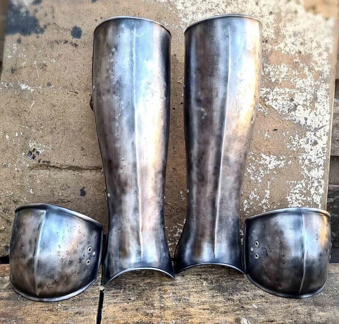 Knees and legs greaves Ciri Armor, pair of legs protection Zireael Witcher