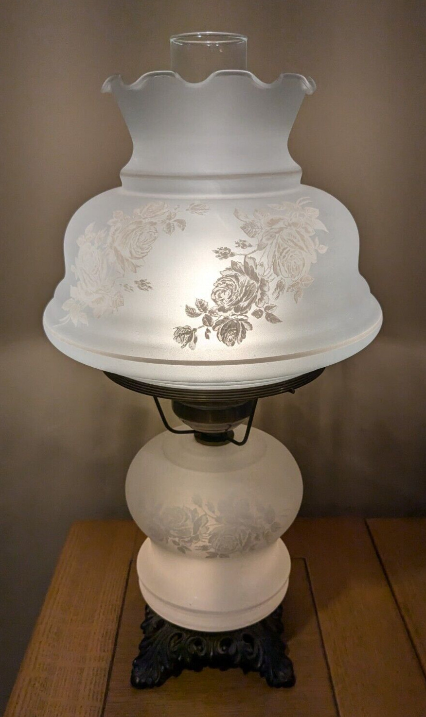 Gone with the Wind Hurricane Parlor 3 Way Frosted Glass Lamp Floral 20\