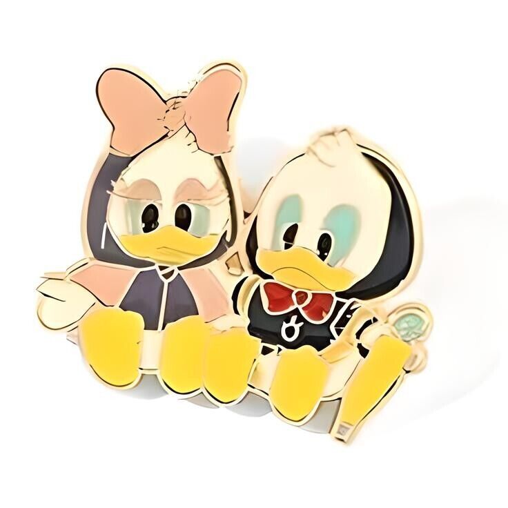 BABY DONALD & DAISY DUCK PIN Disney Animation Cute Gift Enamel Lapel Brooch