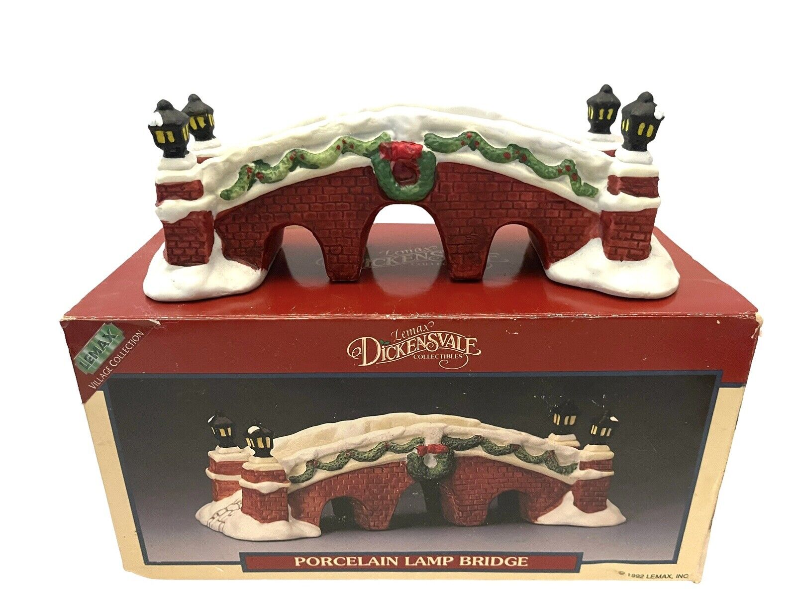 LEMAX Dickensvale Porcelain Lamp Bridge 3”x8” Christmas Village Figurine 1995