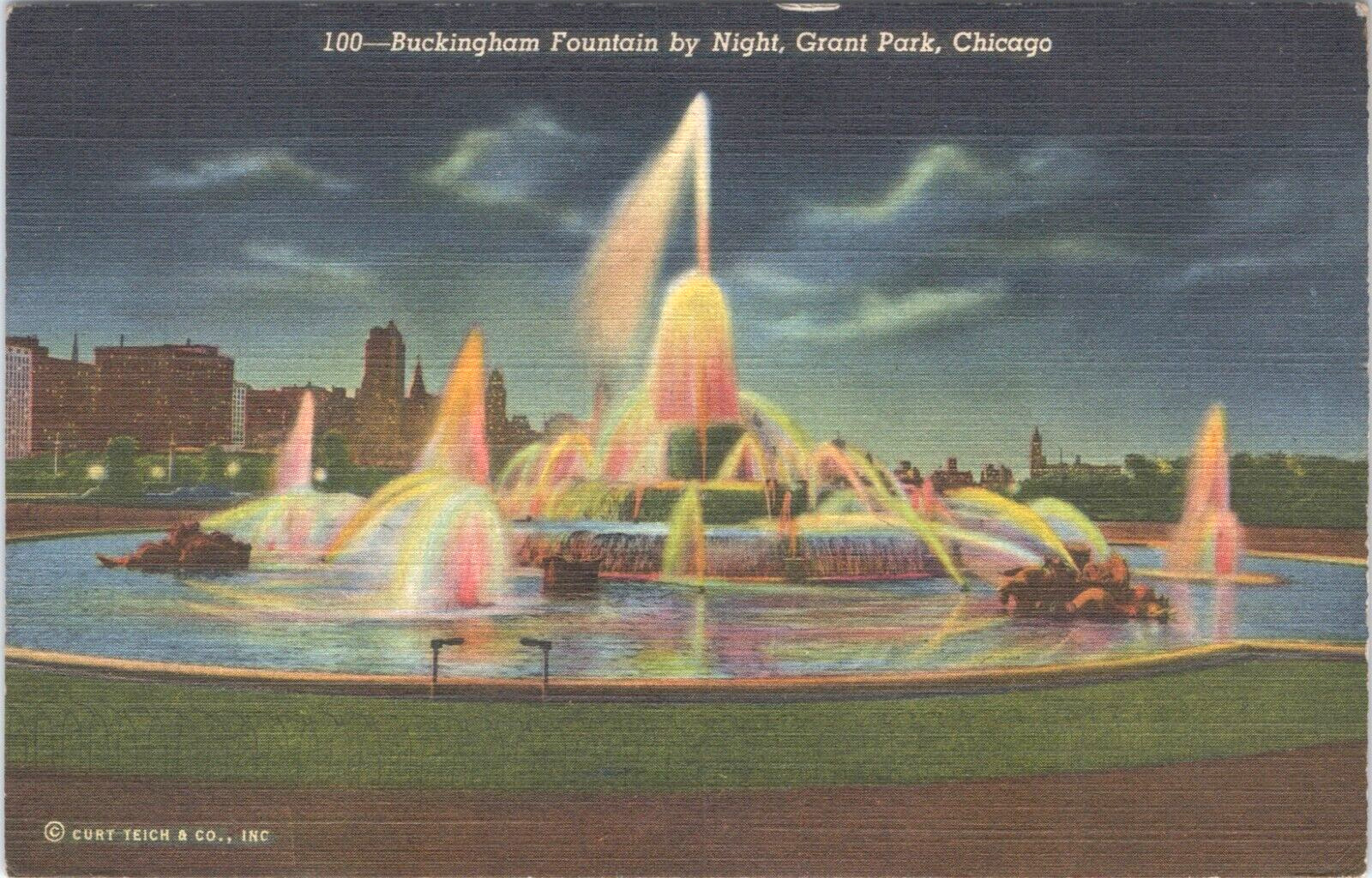 Postcard Grand Park Chicago Buckingham Fountain Free Soldier Mail Posted 1945