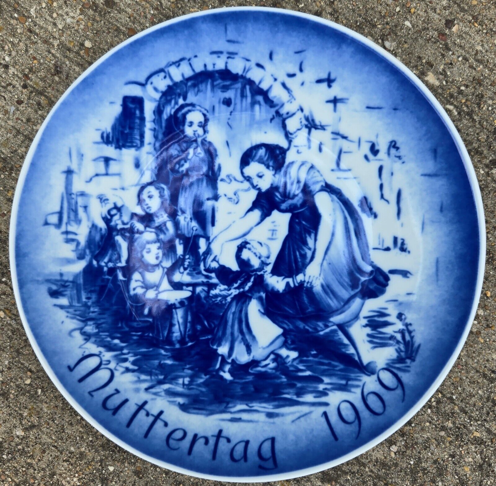 Bareuther 1969 Mothers Day Plate