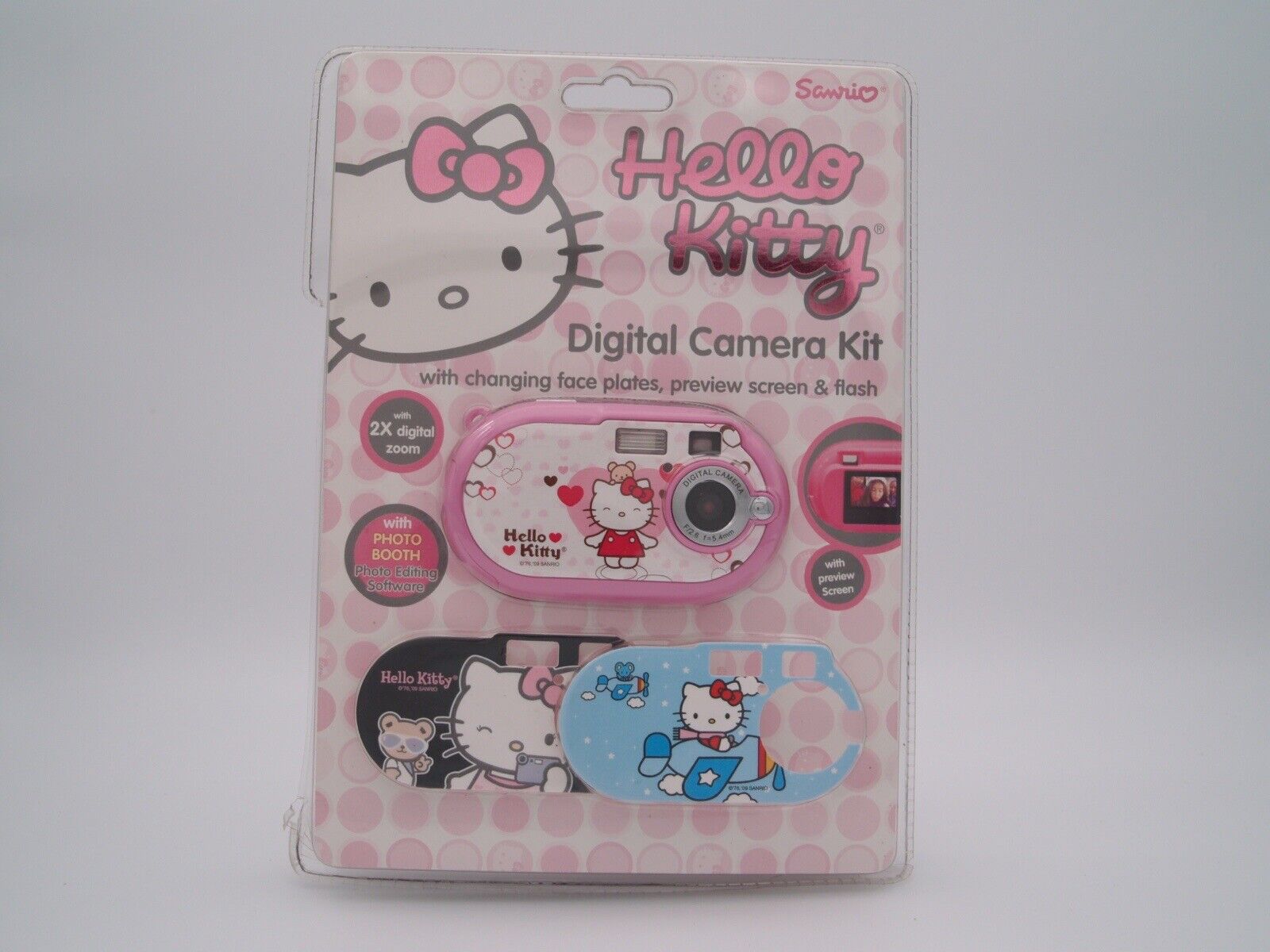 Sanrio 2009 Hello Kitty Digital Camera Kit