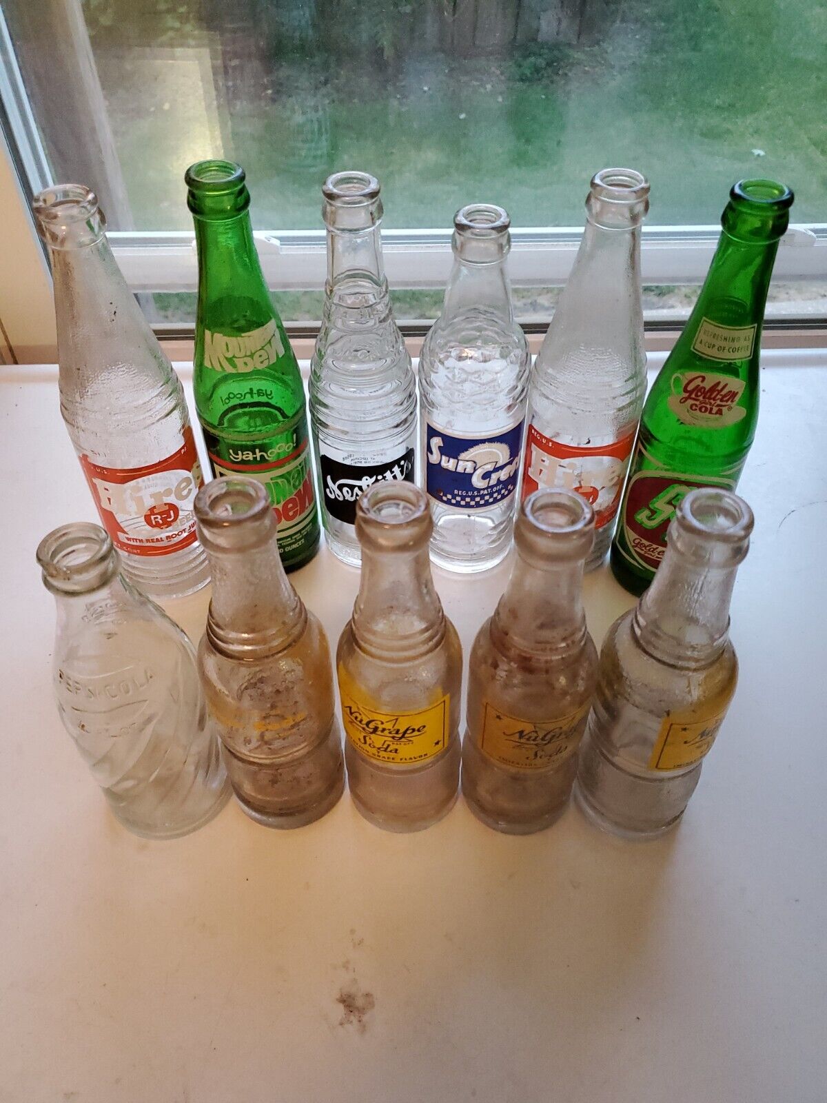 11 Old/Vintage Soda Bottles Fair Cond Pepsi Nu-Grape Mtn Dew+ 7-10 Oz Sell Lot