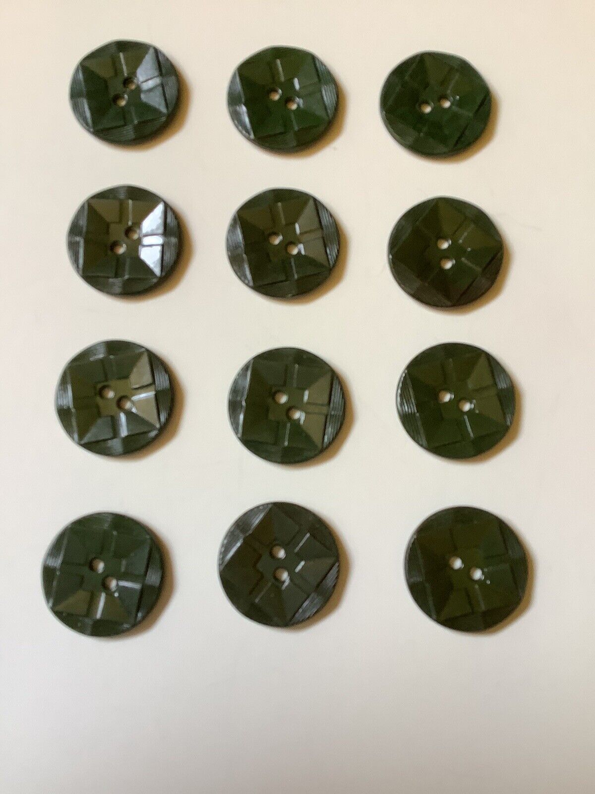 Vintage 1930’ Art Deco Bakelite Buttons. 12 Green Bakelite Buttons. Wonderful