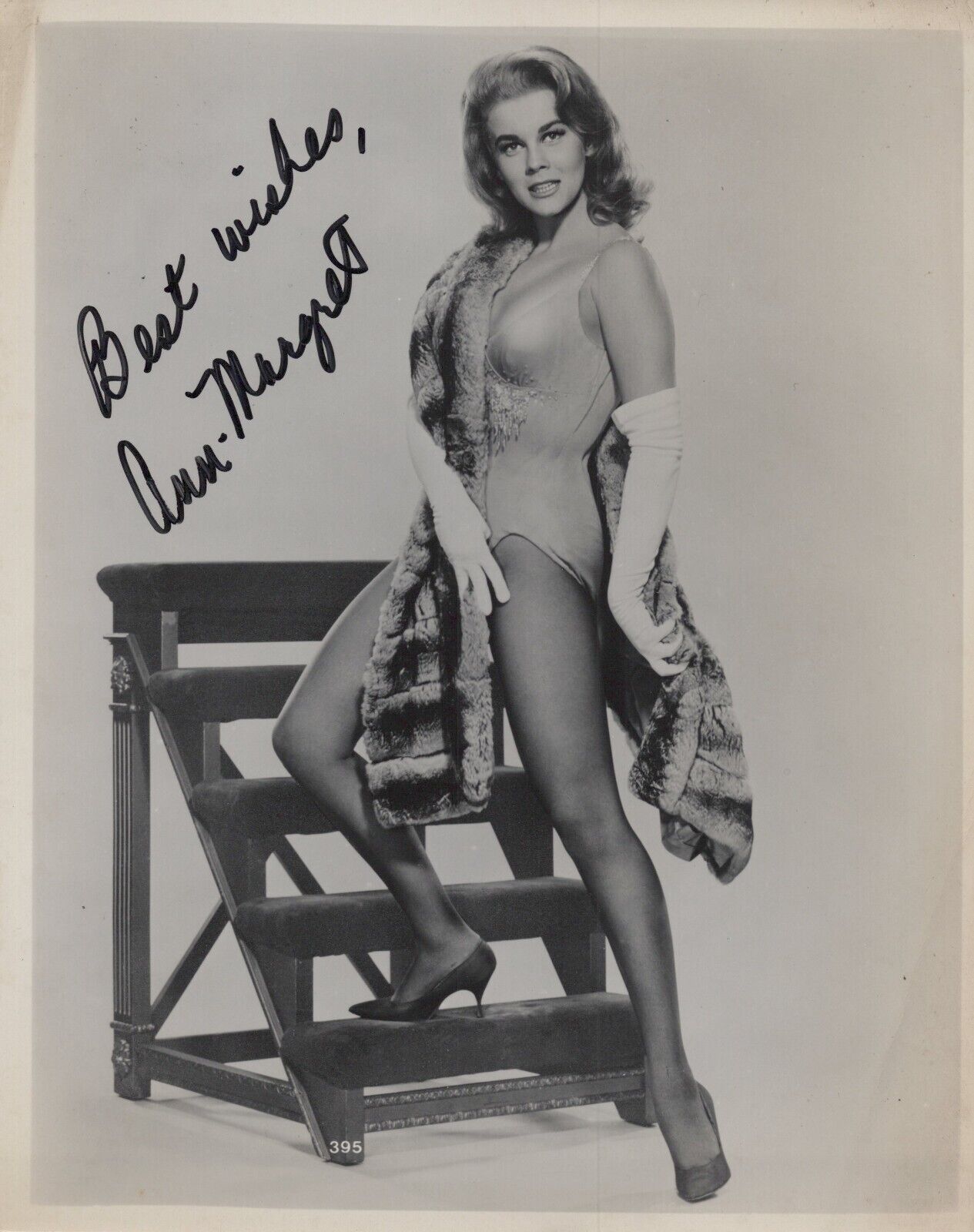 ✏❤ Ann-Margret (COA) - Signed Autograph Cheesecake Stunning Legs Photo K75