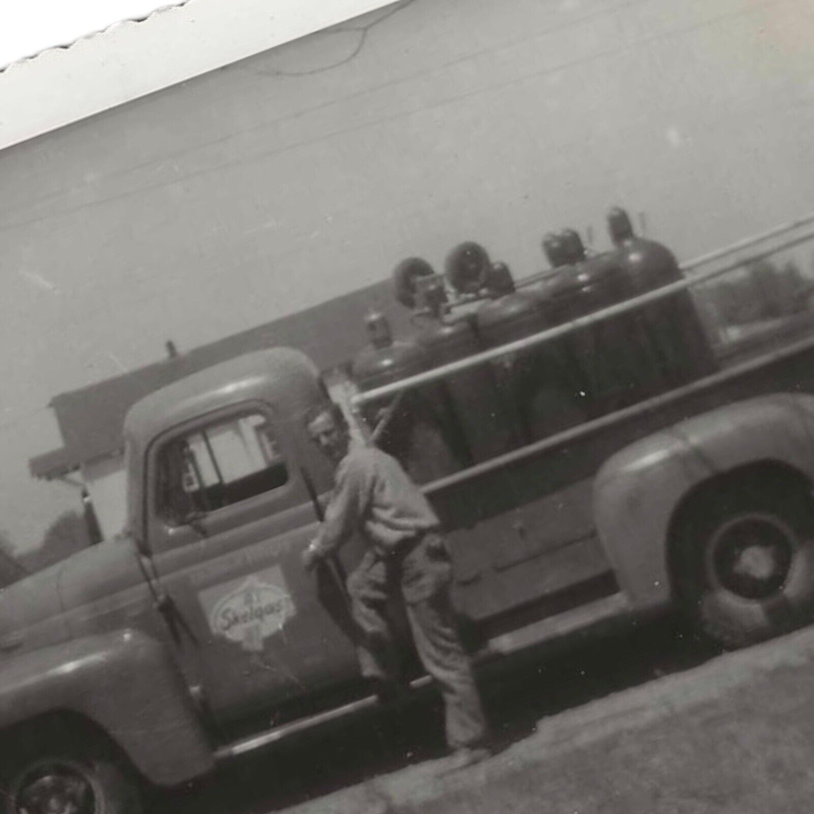 Vintage 1950s Photo Skelgas Gas Logo Cassic International Truck Propane Tanks