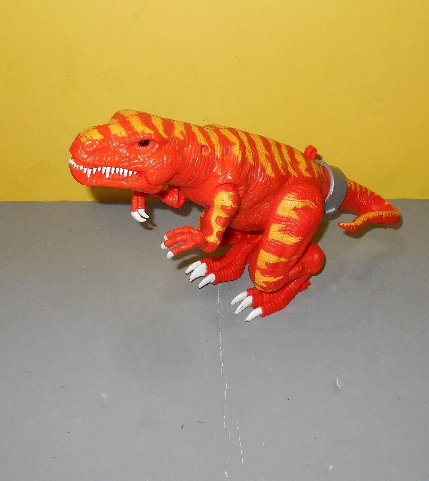 Electronic Roaring Allosaurus Dinosaur Orange & Red Flames Action Figure