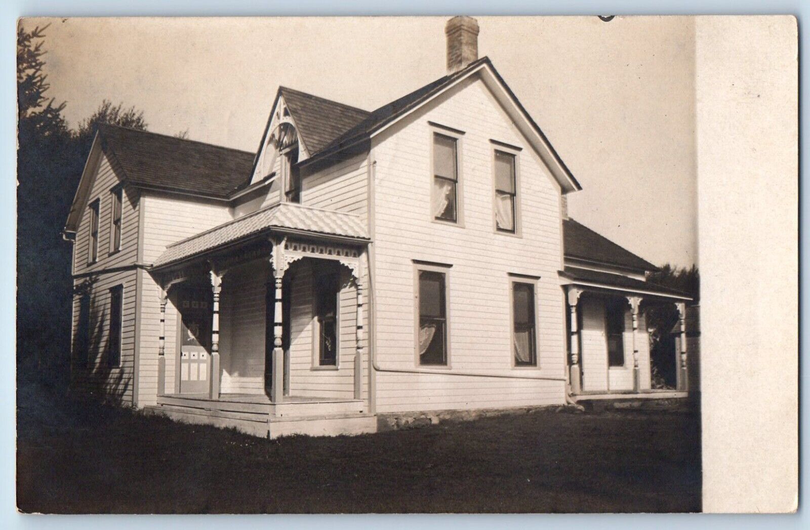 Belmond Iowa IA Postcard RPPC Photo Victorian House 1909 Posted Antique