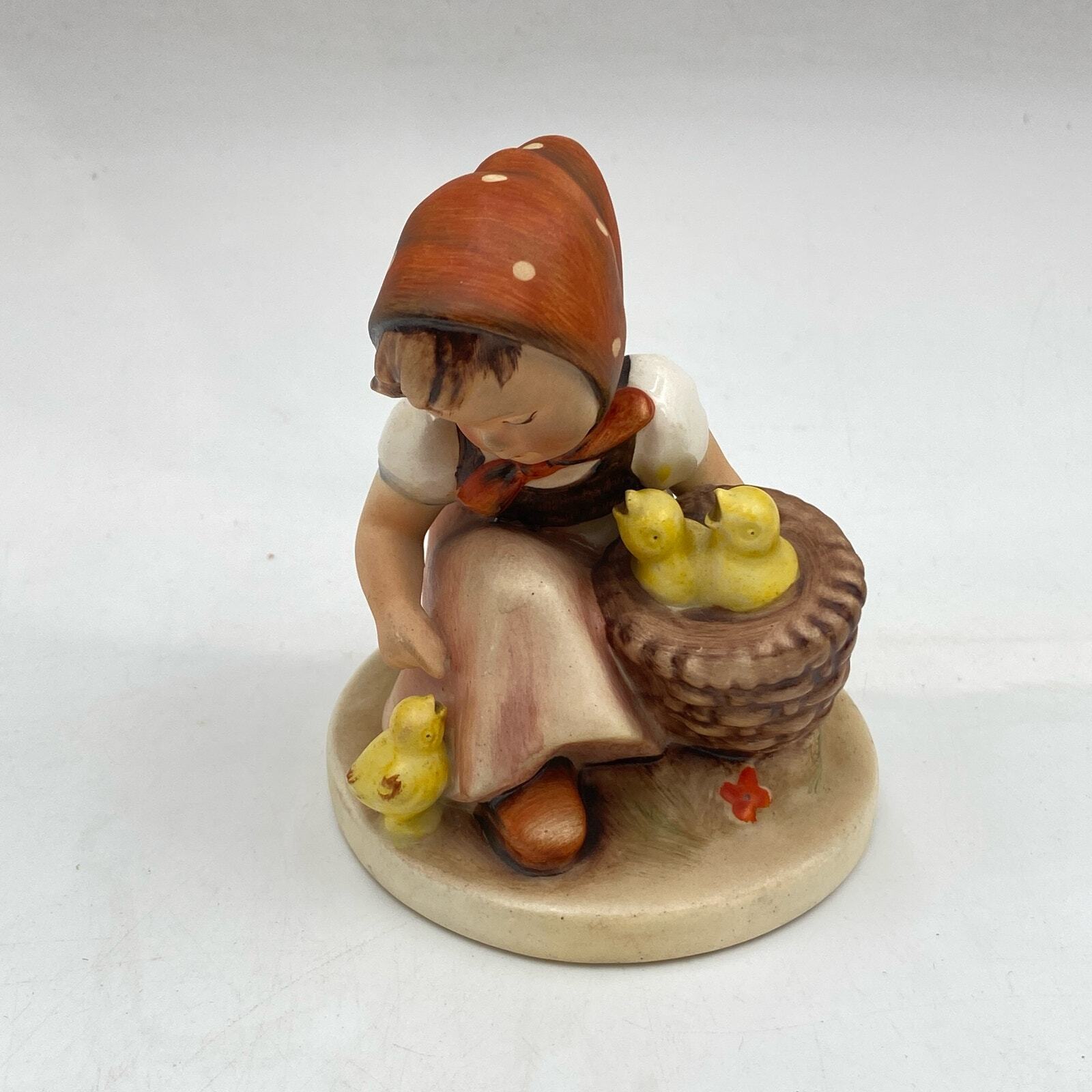 Vintage Goebel Hummel Chick Girl Figurine 57/0 Germany, original Hummel figurine